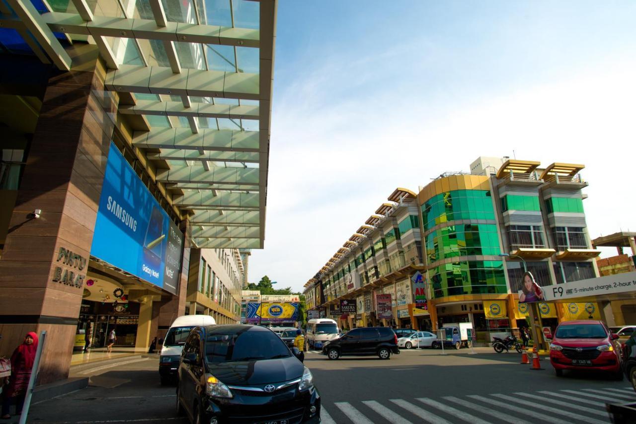 Ak Hotel Nagoya Hill Batam Екстер'єр фото