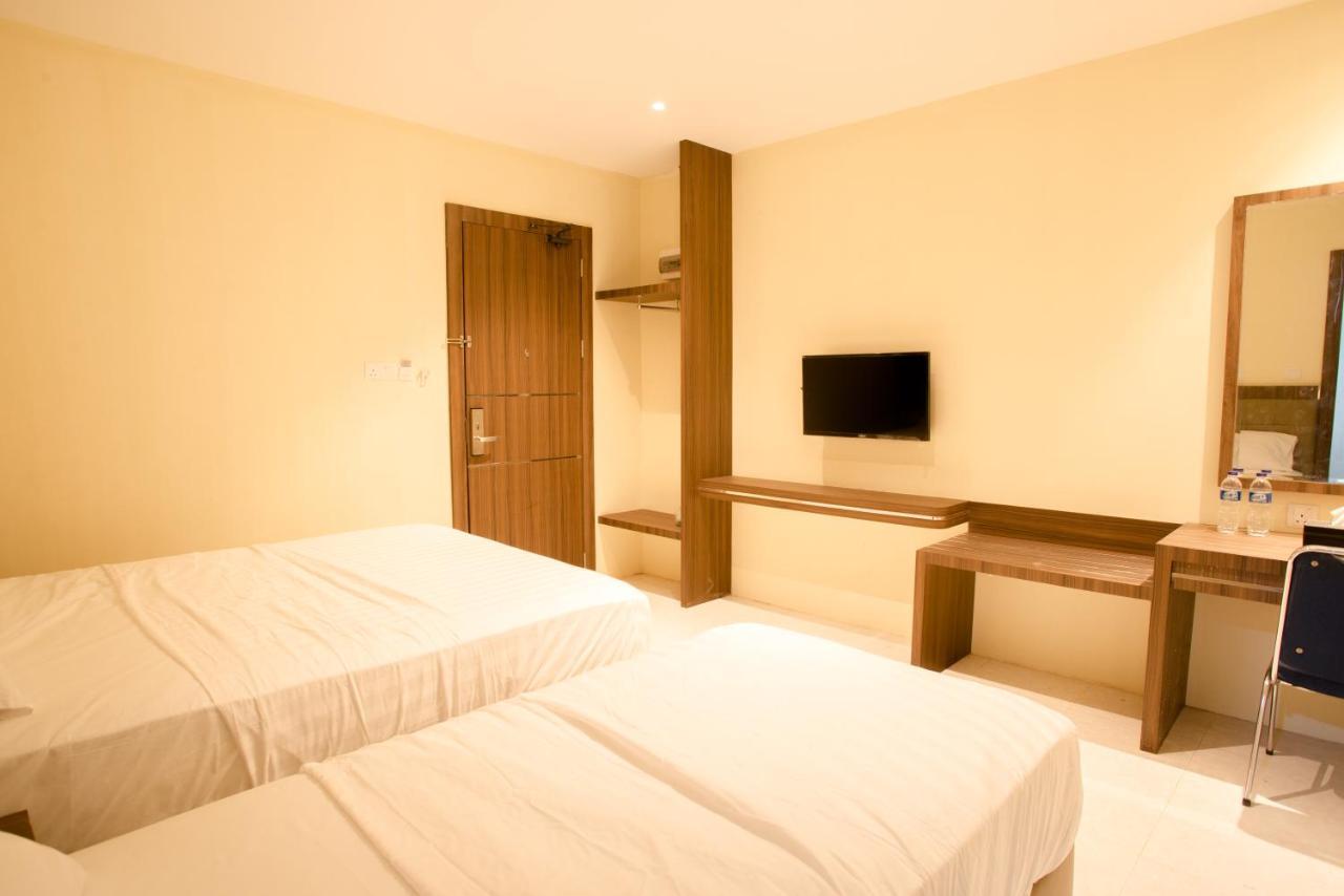 Ak Hotel Nagoya Hill Batam Екстер'єр фото