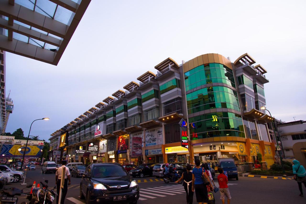 Ak Hotel Nagoya Hill Batam Екстер'єр фото